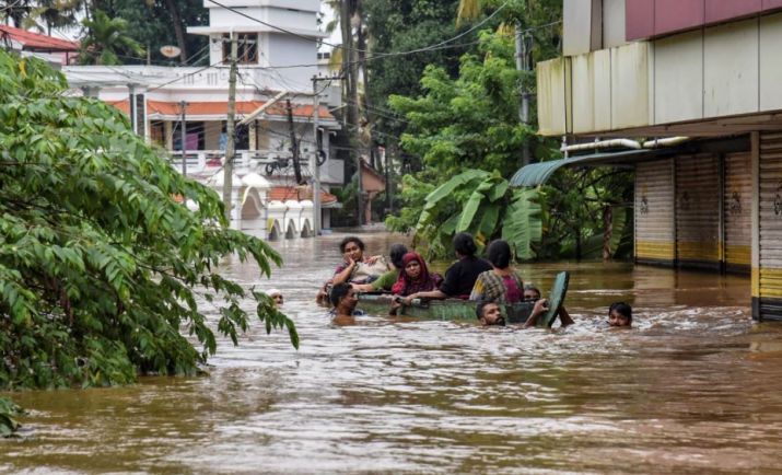 164 dead in Kerala floods, massive rescue underway